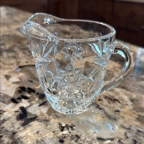 Vintage Anchor Hocking Prescut Star of David 8 Oz Creamer Pitcher Clear Glass. - Picture 1 of 3